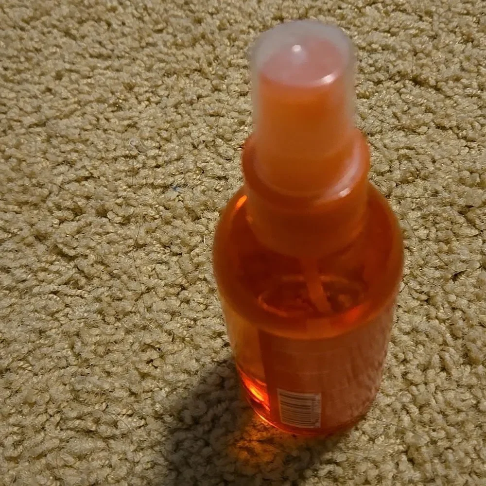 AVON Skin So Soft Soft Indulgences Invigorating Body Mist as seen see weight